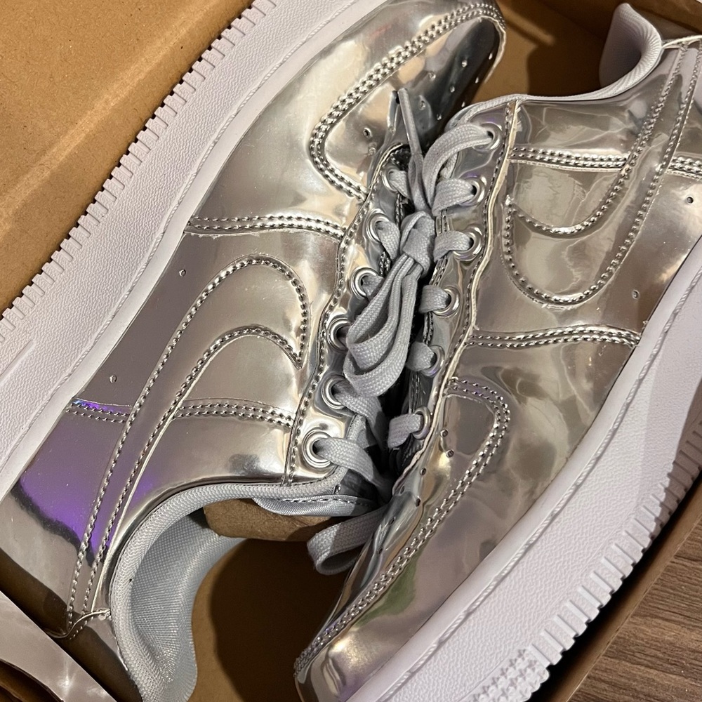 Silver chrome metallic W Air Force 1s W 6 M 4.5